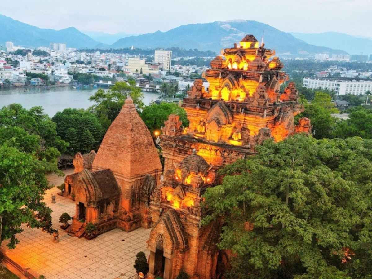 tháp bà ponagar Nha Trang